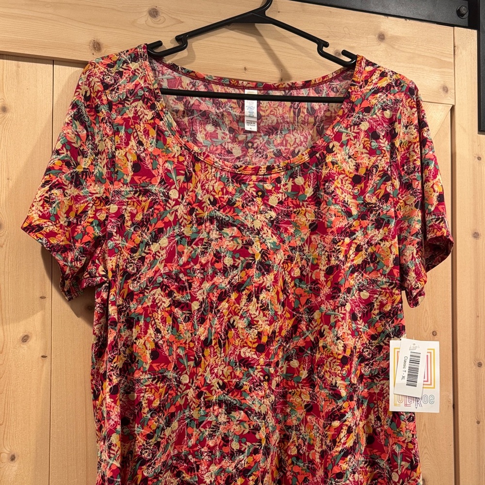 Lularoe Floral Print Women's Top